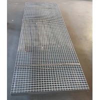 Решетчатый прессованный настил P 33x33 / 30x2 мм Ст3пс СТО 23083253-003-2008