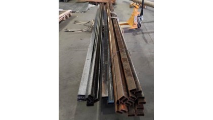 трубу профильную Б/Ш прямоугольную 60x30 2 мм Ст3 купить в Ярославлe