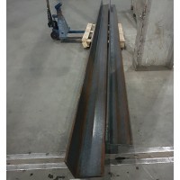 Уголок стальной горячекатаный равнополочный 30x30x4 мм Ст3сп ГОСТ 8509-93